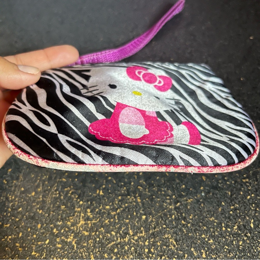 Hello Kitty Bundle - Picture 6 of 9